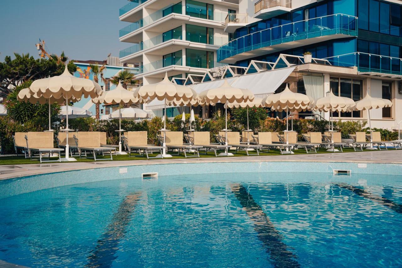 Hotel Galassia Lido di Jesolo Esterno foto