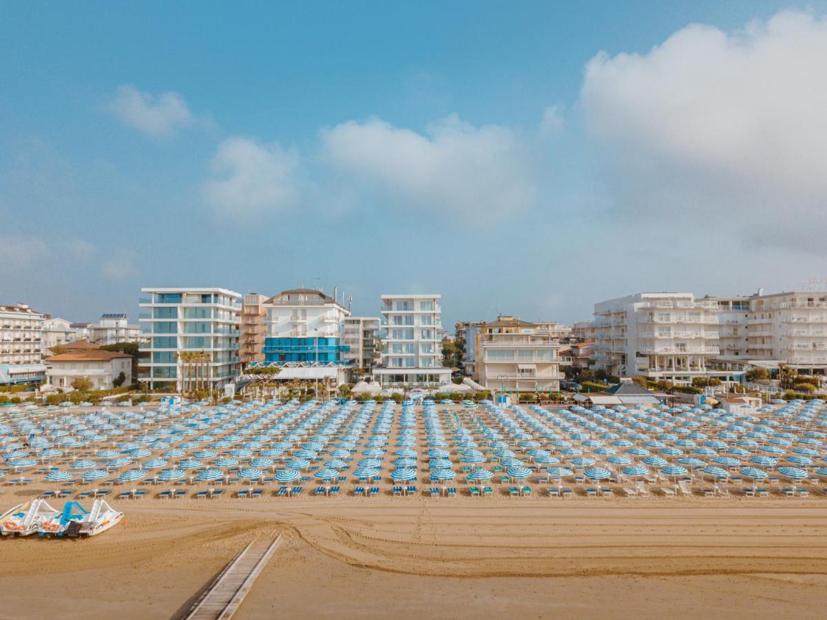 Hotel Galassia Lido di Jesolo Esterno foto