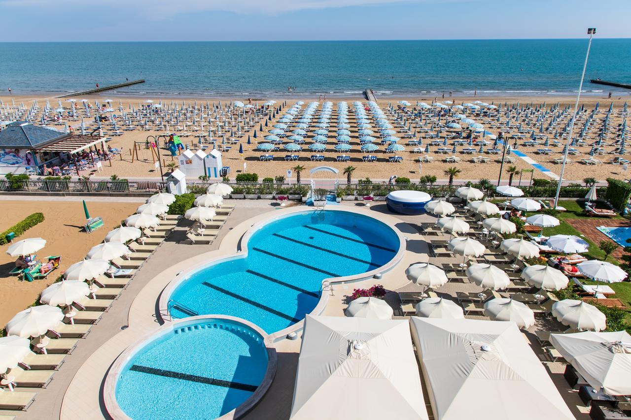 Hotel Galassia Lido di Jesolo Esterno foto
